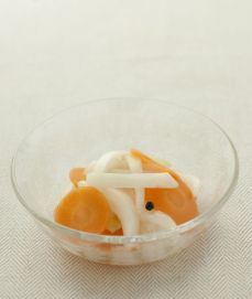 夜9時以降の飲酒には<br />胃や肝臓に優しいつまみを