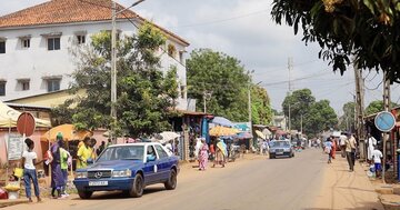 欧州へのコカイン密輸急増、大西洋ルートの実態