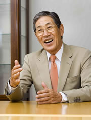 世界のＩＴ産業を支える“小さな巨人”日本高純度化学 渡辺社長の経営進化論（前編）