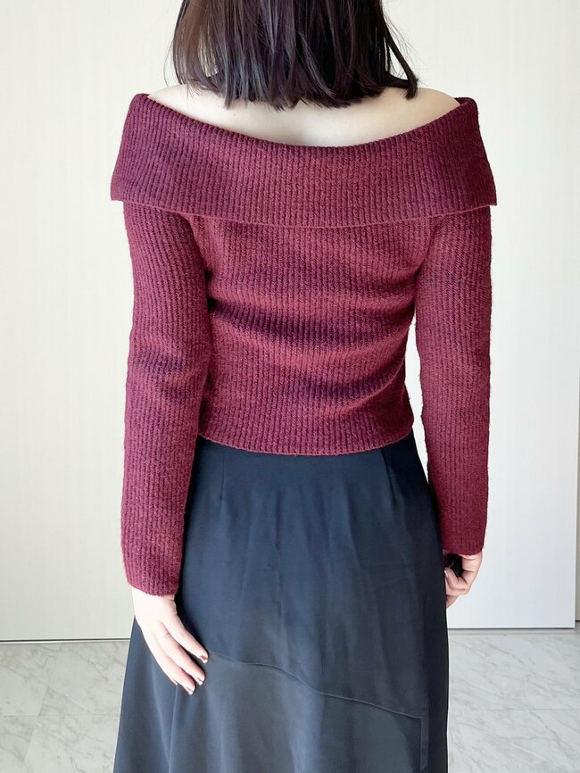 1089円とは思えない可愛さ…！しまむらの「高見えニット」コスパよすぎて色違いも欲しくなる！着るだけでコーデが決まるし、脚が長く見えるのも嬉しい！