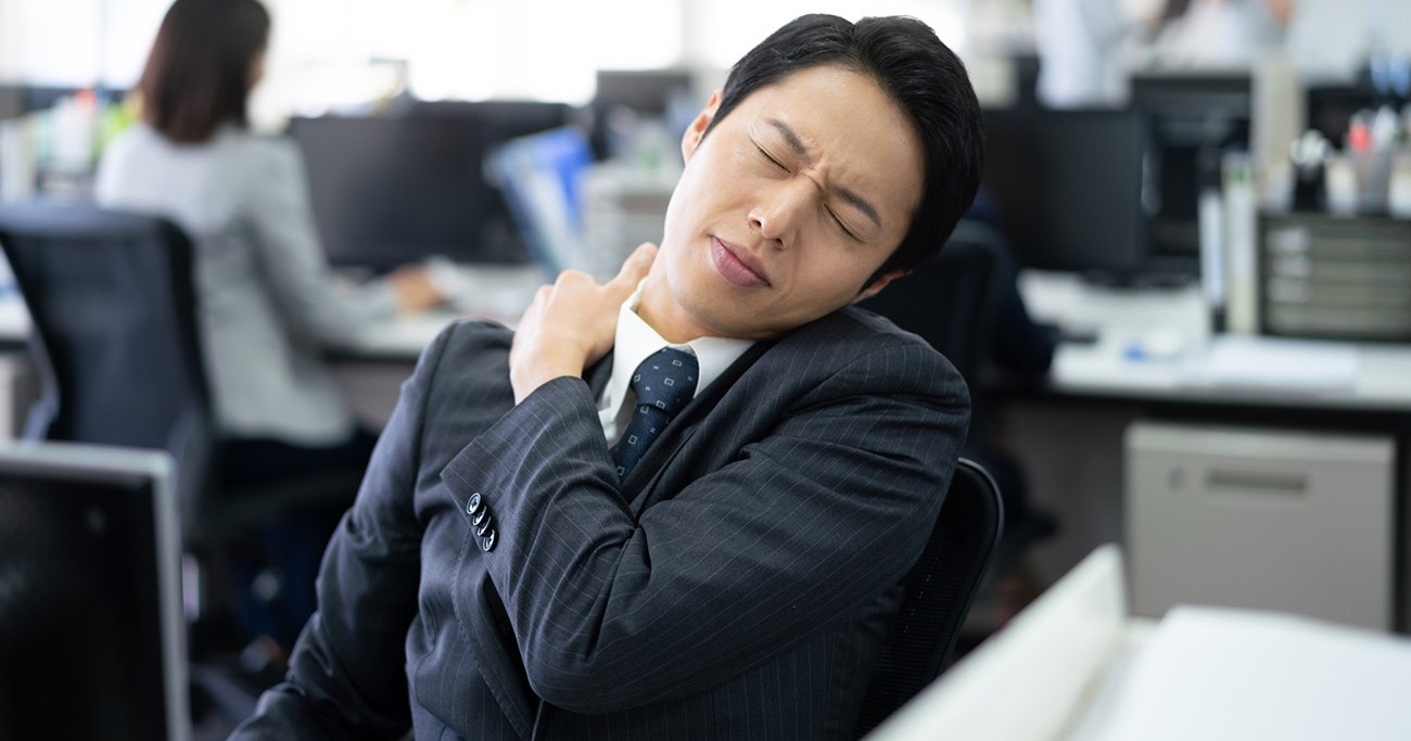 「デスクワークばかり」の人が寿命を延ばすために毎日やっている“シンプルな習慣”とは？