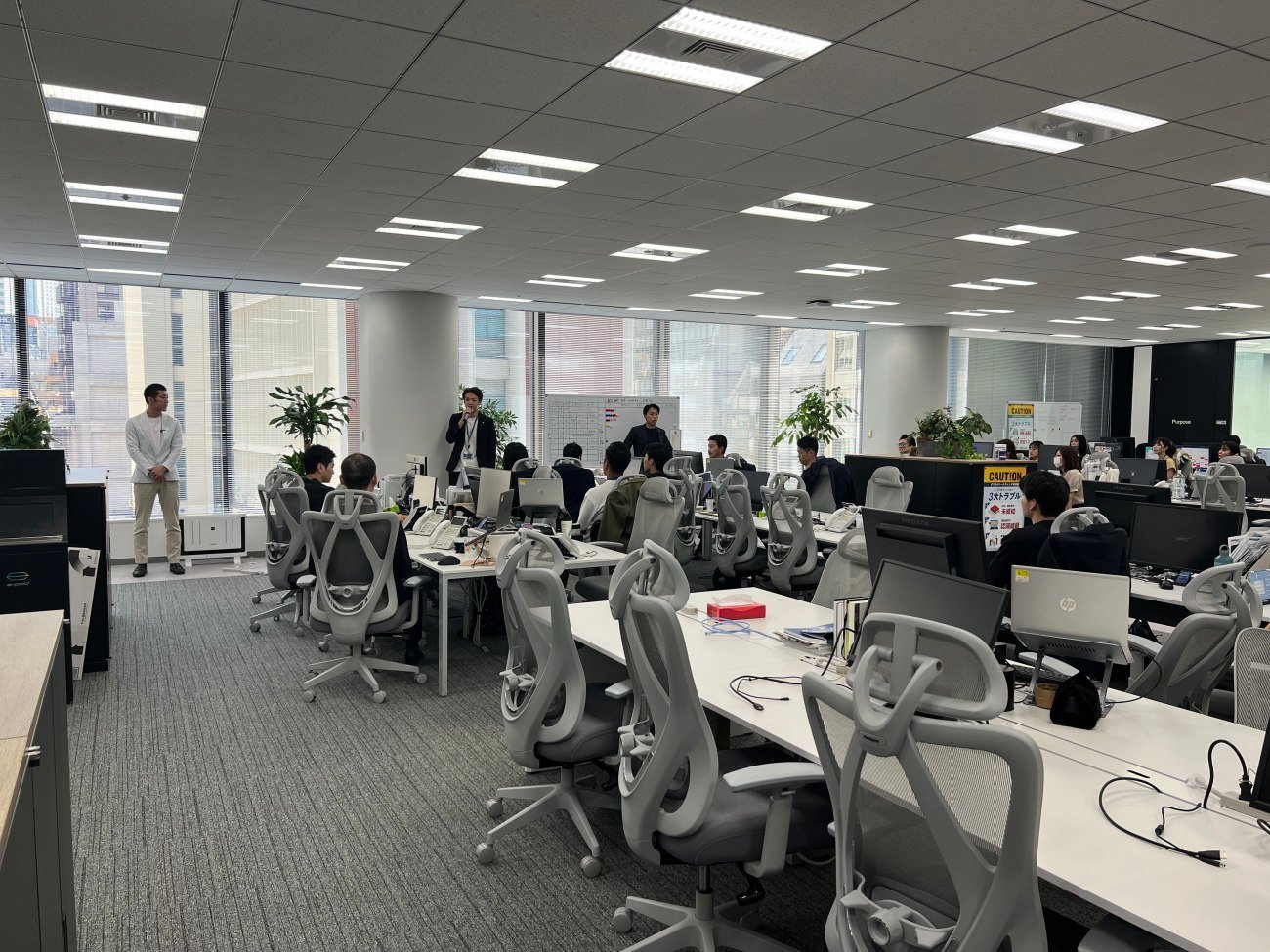 「新卒と中途、採用するならどっち?」伸びているベンチャー企業に共通する“考え方”とは