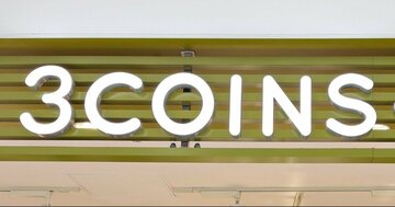 「2軒まわって買えました」3COINSの大人気“もこもこエコバッグ”再入荷されて嬉しすぎる！「並んで買ってきた」「ラスイチだった」《購入レビュー》