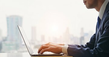 仕事ができる人が依頼メールで絶対に書かない「お決まりの一文」とは？