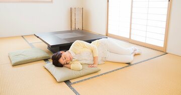 9時間以上の睡眠、90分以上の昼寝で脳卒中リスク増の可能性