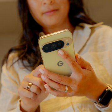 グーグル、スマホAIでアップル圧倒