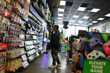 ゲームストップ、イーベイ買収案を準備