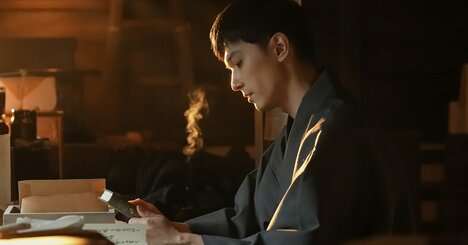 吉沢亮の演技がまるで別人に！氷のような表情で「親友を無視」…何があったの!?〈ばけばけ第112回〉