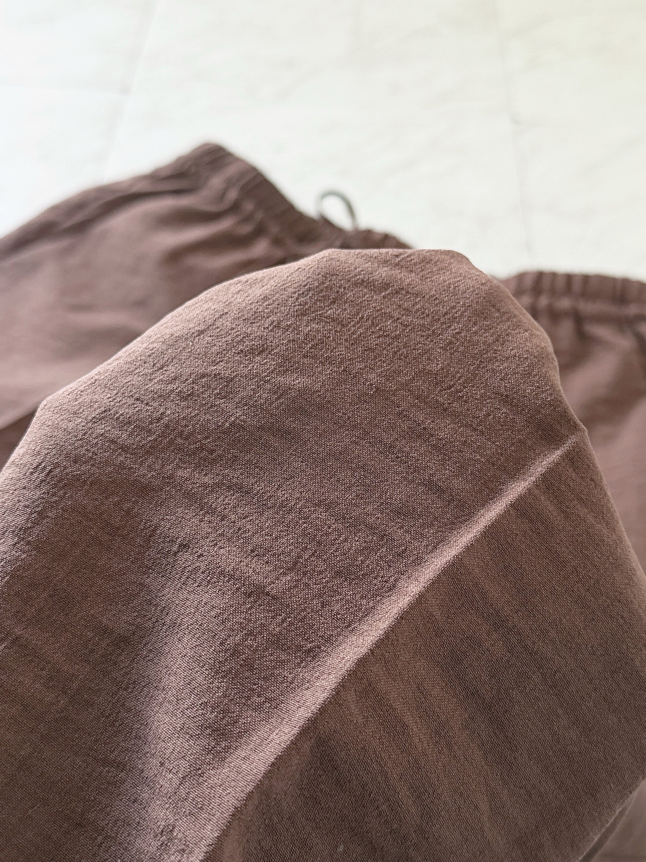 【しまむら】体型カバーの天才！1639円の「ひんやりワイドパンツ」手持ちのトップスに合わせやすい《購入レビュー》