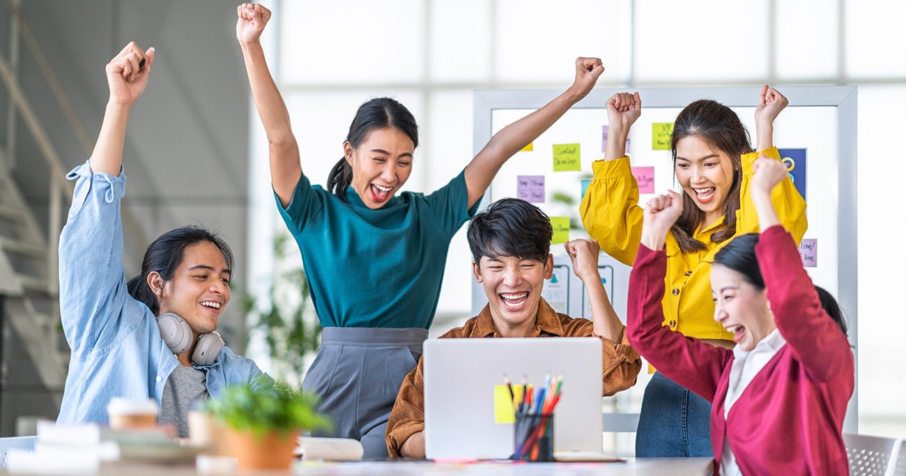なぜ、日本企業の「従業員エンゲージメント」は世界一低いのか?【チームを団結させるためのシンプルな方法】