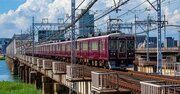 最新！鉄道「混雑率」ランキング【近畿版ワースト22】ランク外なのに外国人観光客で激混み！「地獄絵図」の混雑路線は？