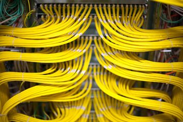 サイバー犯罪の知られざる弱点：燃え尽き症候群