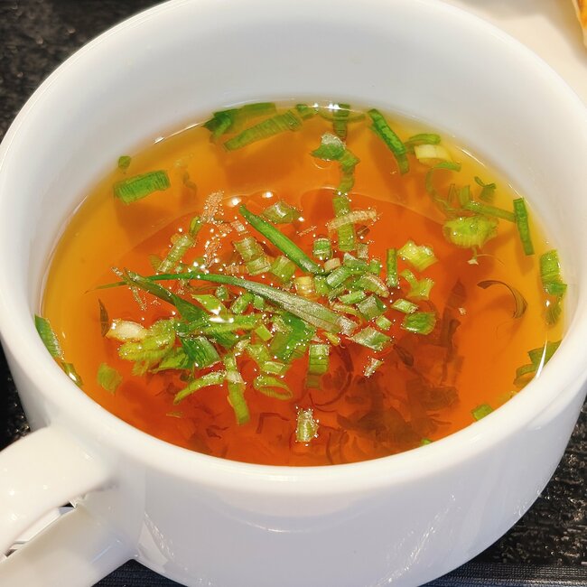 ごはん大盛り無料は嬉しい…!リンガーハットの“わんぱく定食”最後のひと口まで美味しい!「ボリューム満点」「いちばんご飯進む」《購入レビュー》