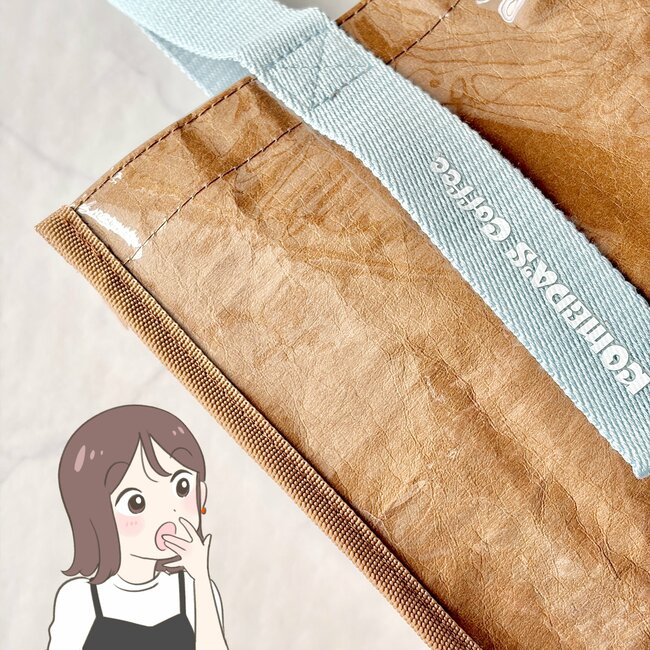 1泊分の荷物が入った…!コメダ珈琲の「めちゃ軽トートバッグ」さりげないメニュー柄がかわいいし、マチ広で収納力バツグン!