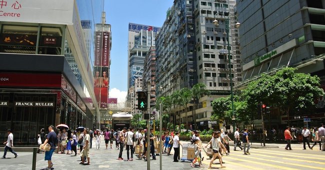 香港国家安全維持法の「遡及適用」、日本人も巻き込まれる恐怖とは