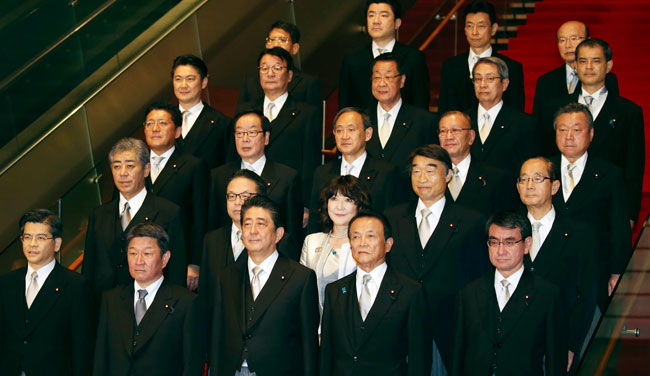 第4次安倍改造内閣の人事は、「隙がない」がゆえに、かえって「危うさ」を感じさせる