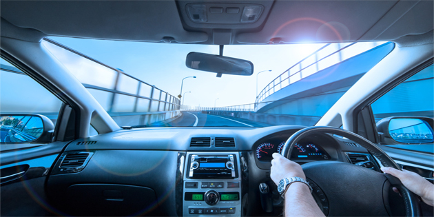 自動車ブランド人気ランキング!新車購入は「走り」も重視