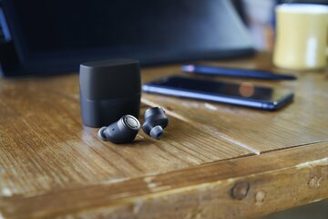 オーディオテクニカ、初のNC完全ワイヤレス「ATH-ANC300TW」、2万円台で29日発売