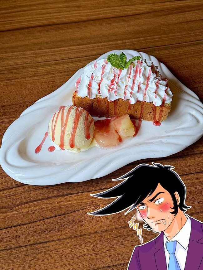 「これでもか！」ってほどクリームたっぷり。びっくりドンキーの“てんこ盛りスイーツ”最後のひとくちまで美味しい！《実食レビュー》
