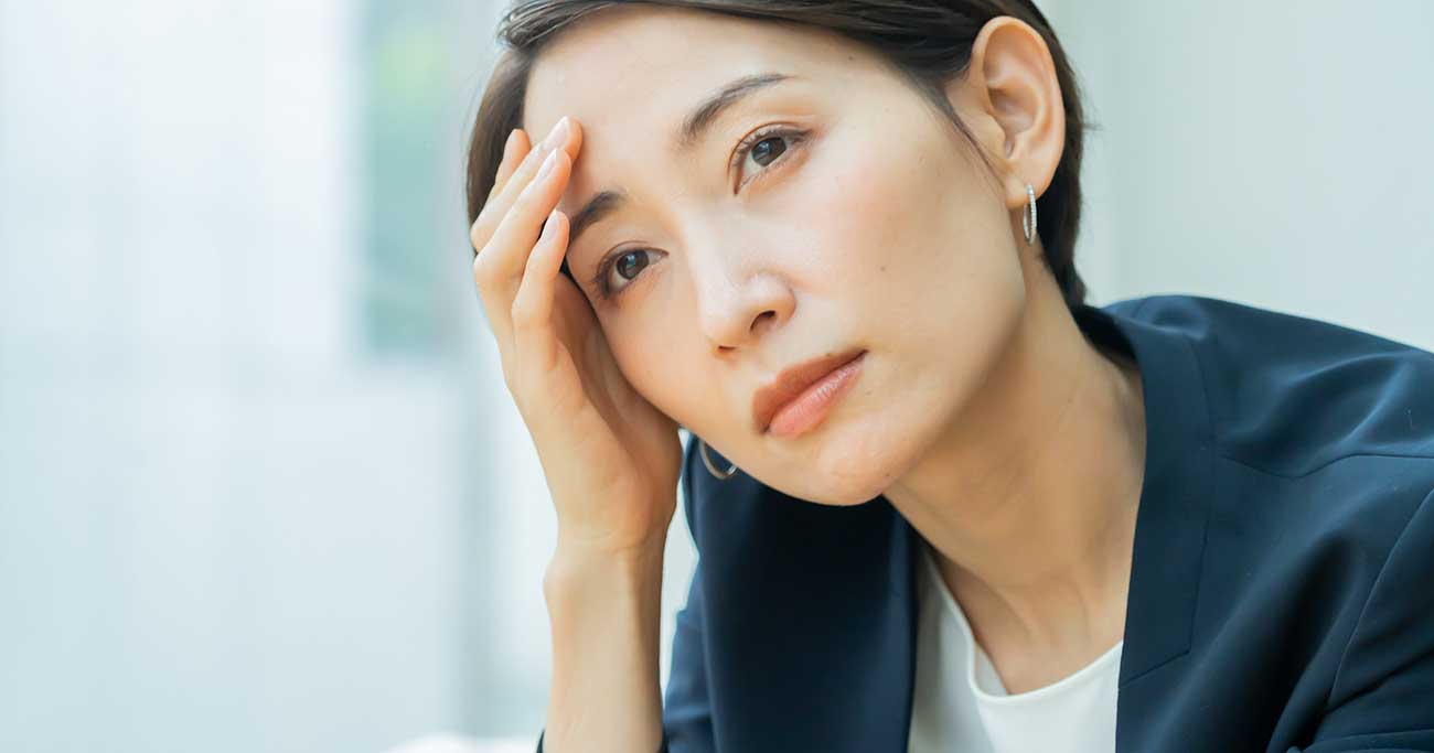 【精神科医が解説】「うつ病になりやすい人」に見られる特徴・トップ5
