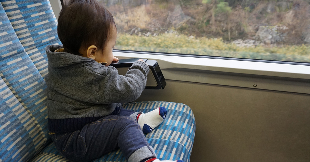 子どもを電車に乗せてはダメ 大人が寛容にすべき 年末年始も賛否を呼んだ公共交通機関のマナー ザ 世論 日本人の気持ち ダイヤモンド オンライン