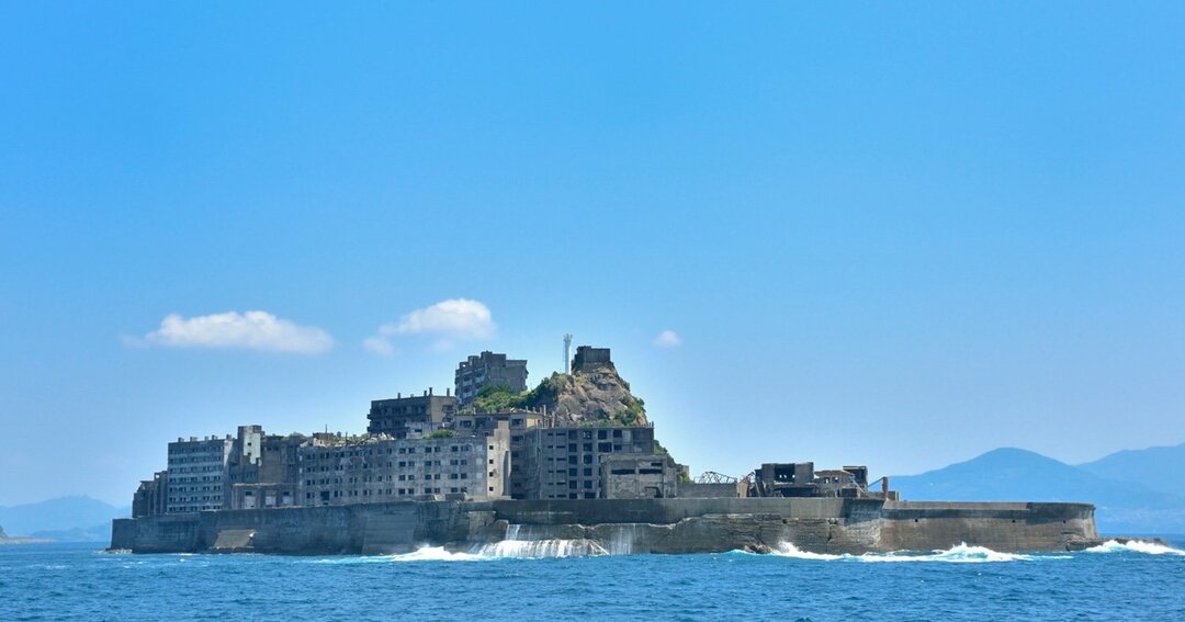 韓国政府は、長崎県にある軍艦島をはじめとする世界文化遺産（“明治日本の産業革命遺産”）の登録取り消しの検討を求めた