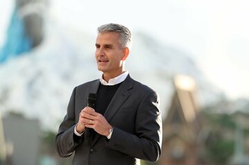ディズニー、大規模人員削減を計画 新CEOの下