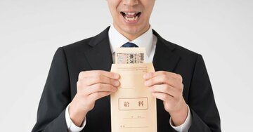 伊藤忠32万円、大和ハウス35万円、ファストリ37万円…「初任給引き上げラッシュ」を手放しで称賛できないワケ