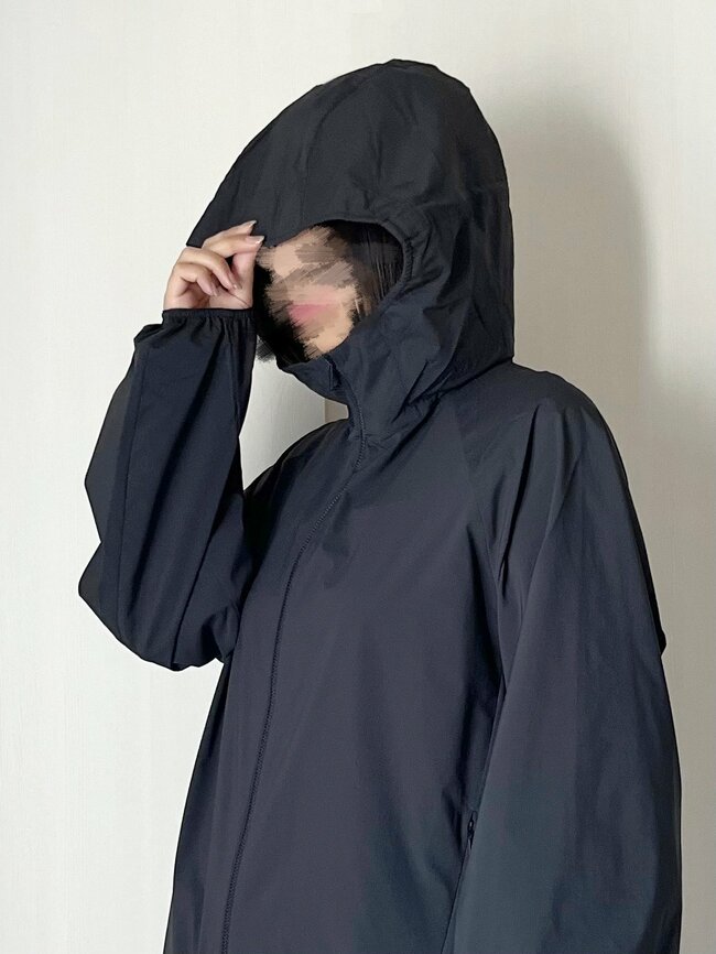 「3枚持ってます」「毎日使い倒したい」ユニクロの“着る日焼け止め”が軽くて着心地がいい…！「カバンに常備できるのが嬉しい」