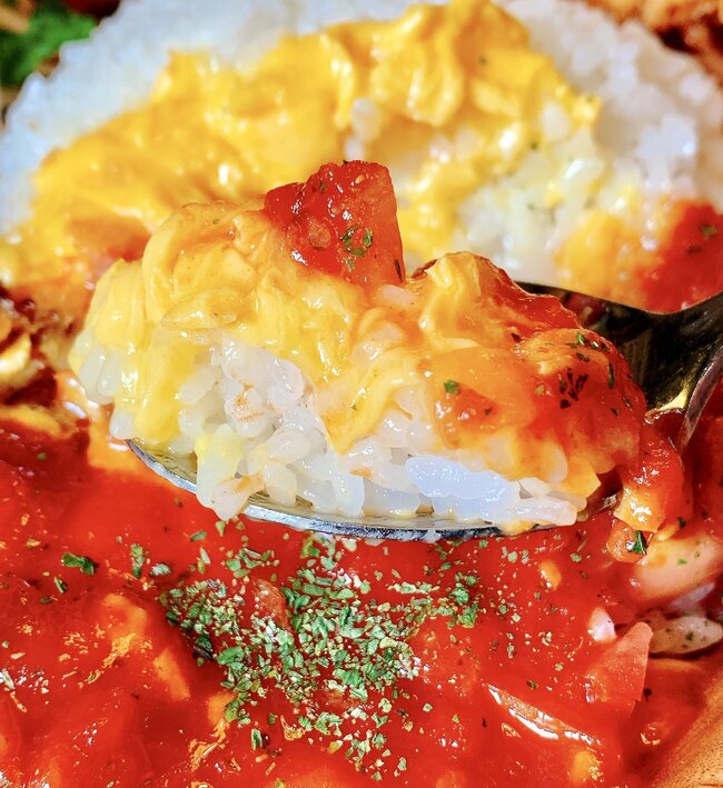 【びっくりドンキー】よくばり感がハンパない…!夏限定の“わんぱくすぎるメニュー”1100kcal超えでボリュームすごい!《実食レビュー》