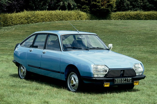 GSのほか、ブレーク（ステーションワゴン）もラインナップされた（広報写真）