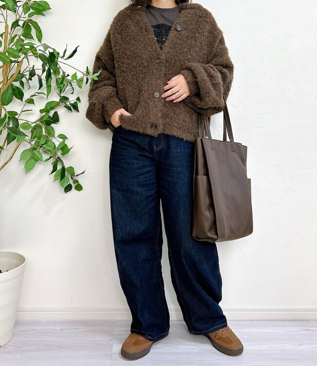 シルエットが可愛すぎる…！cocaの「ふわもこカーディガン」ゆったり体型カバーできるし、2990円はコスパいい！