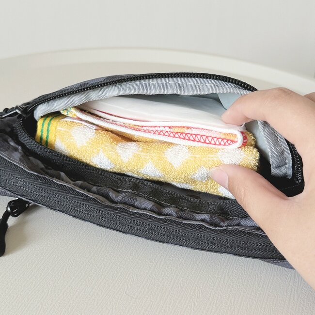 【グローバルワーク】お出かけのたびに使っています！2990円の「ポケットたくさんバッグ」想像以上に収納できてビックリ…！《購入レビュー》
