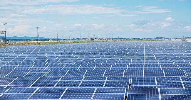 経産省が打ち出した新たな課金システムは太陽光発電事業者を苦しめるのか