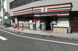 コンビニ大手3社が過去最高益 <br />広がる4位以下企業との格差
