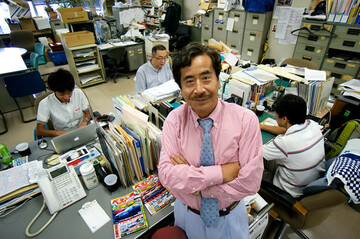 絶滅危惧種の敏腕編集者が30年以上かけて確立 独特の方法論で読者の支持を得る30万部の巨大自動車雑誌「ベストカー」