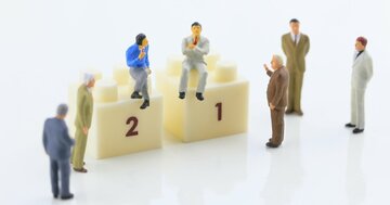 ビジネス成功の鍵はたった6人! 少数精鋭でうまくいく実体験に裏づけられたすごい考え方