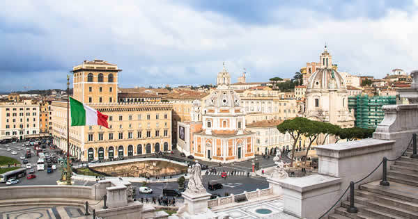 イタリアの新政権発足で広がる不安