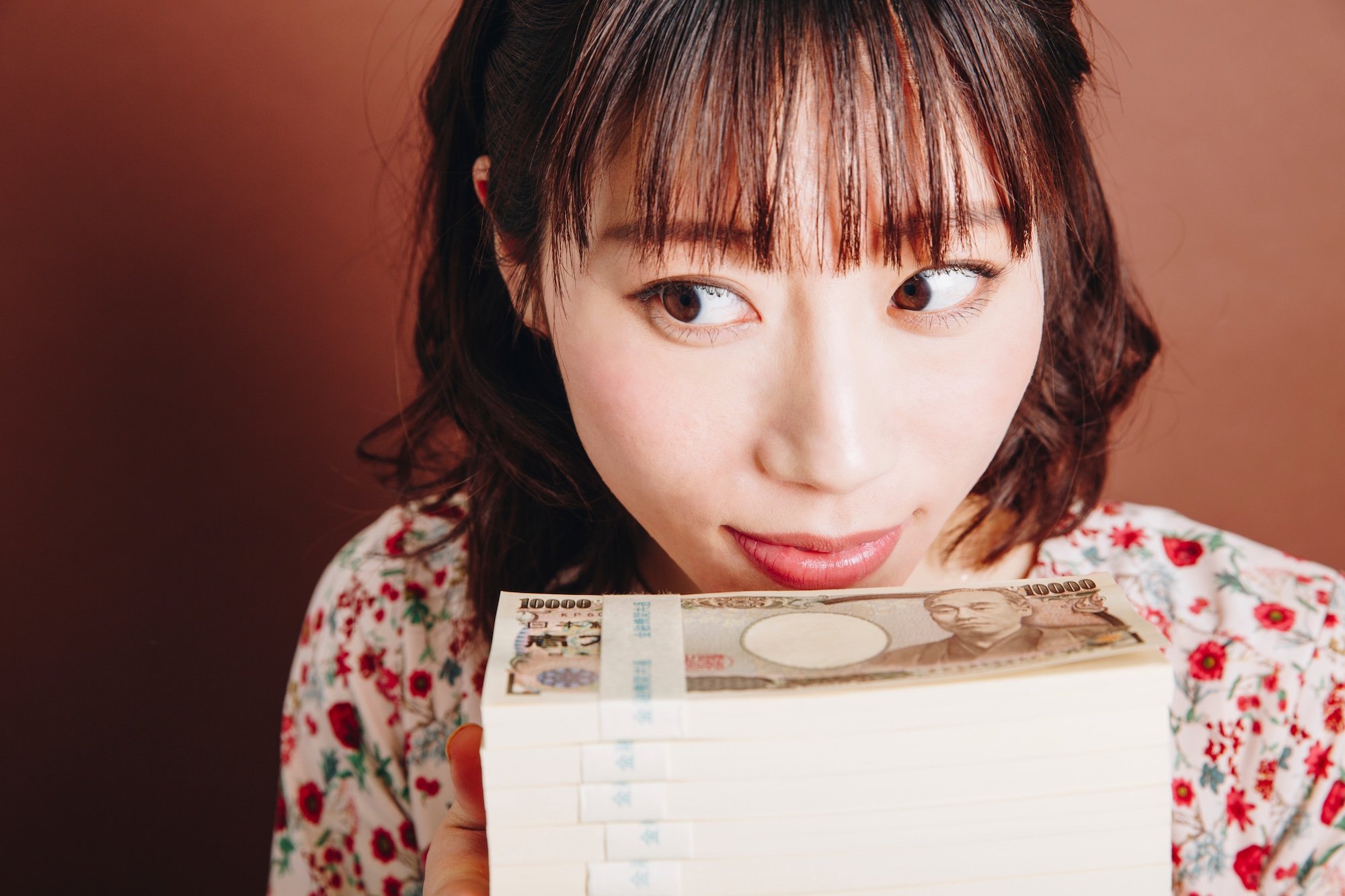 「高収入や肩書」を手に入れたのに、なぜか心が満たされない人が陥っているワナとは？