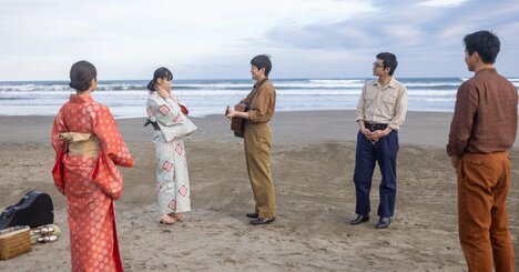 「転んで、手を取られて、ぽぉっ…」メイコ（原菜乃華）の恋、はじまりました。【あんぱん第32回レビュー】