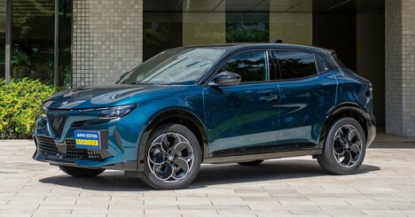 見た目だけじゃない。アルファロメオ・ジュニアが押さえた「クルマ好きのツボ」とは？【試乗記】