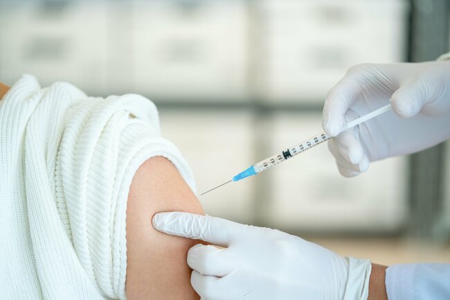 “予測が外れない”インフルエンザワクチン開発に向け、新たな抗体発見