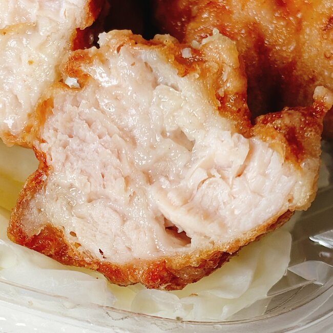 「考えた人、天才だと思うよ」ほっともっとの“わんぱくすぎる弁当”お肉2種盛りで白米が止まらない「ガチで白ごはんが飲み物になる」「しっかり旨いしボリューム満点」《実食レビュー》