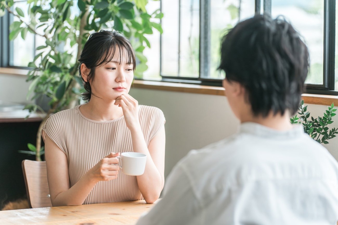 「わかるわかる~」はイラッとさせる相槌。じゃあ、感じのいい人は何と言う?
