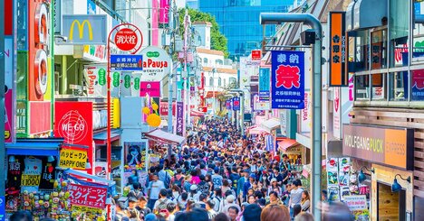 原宿のアパレル、神保町の古本屋…なぜライバル店がわざわざ近くに集まるのか？築地市場が証明した経済学の“意外な真実”