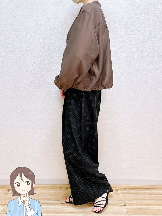 「全種類買ったー!」「周りからも好評です」GUの“めちゃ軽アウター”ぽわんとした袖がかわいすぎる!「夏の上着に最適」
