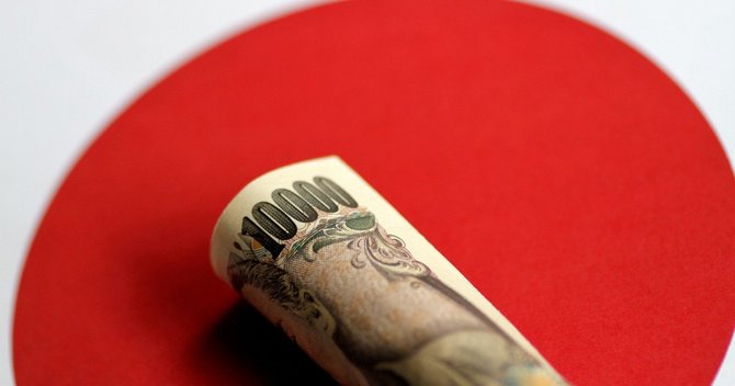 空前絶後のコロナ対策、日銀のバックファイナンスも誘因に
