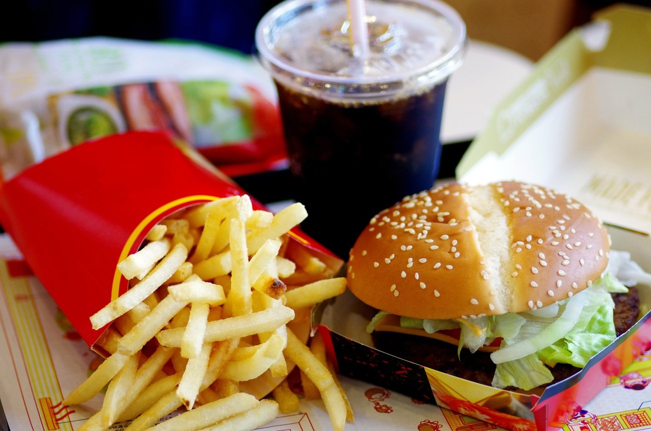 【一石二鳥】マクドナルドがやっている! 売上と顧客満足度が同時にアップするワンフレーズとは?