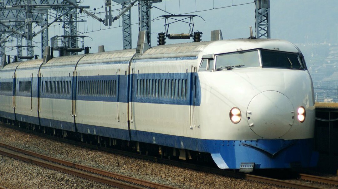 新幹線開業当時、東京-新大阪が4時間かかった意外な理由
