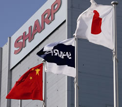 中国に最新鋭パネル工場新設へ<br />シャープ「逆転のシナリオ」の明暗